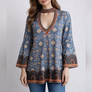 NITT BY FLYING TOMATO Boho Tribal Floral Choker Bell Sleeve V-Neck Blouse